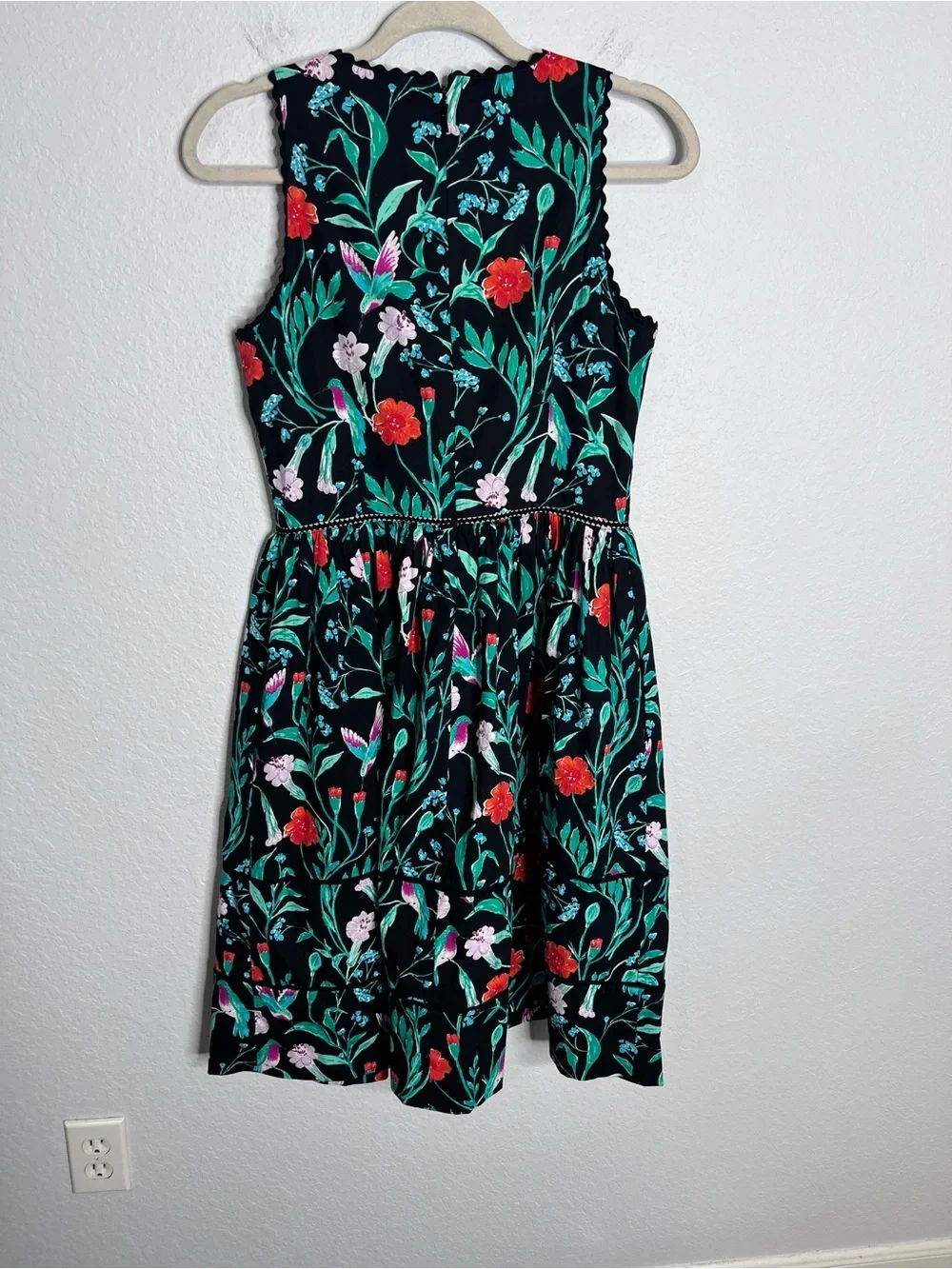 Kate Spade Jardin Tile Jacquard Dress Women’s Size 8 Floral Hummingbird Cocktail